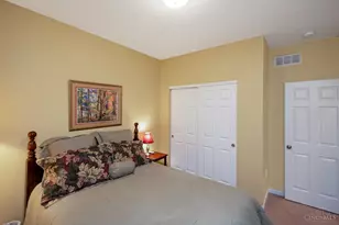 320 Huntington Dr, Hamilton Township, OH 45039 - Photo 16