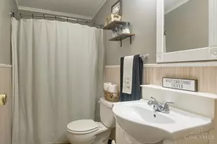 922 Nauvoo Rd, Vernon Township, OH 45113 - Photo 16