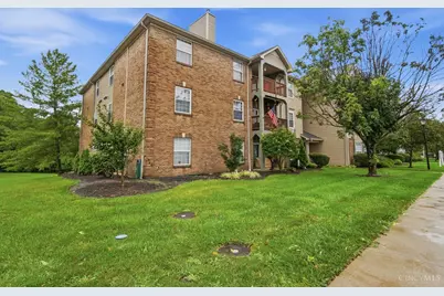 4941 N Arbor Woods Court #203, Green Township, OH 45248 - Photo 4