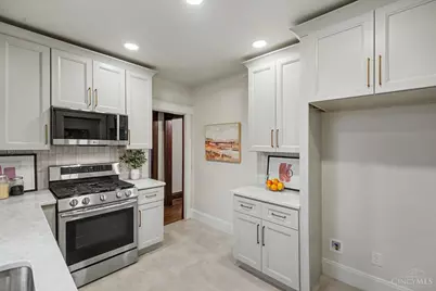 3787 Hyde Park Avenue, Cincinnati, OH 45209 - Photo 14