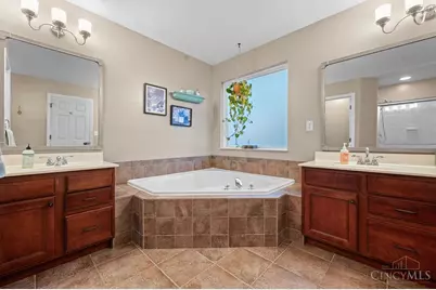 7378 Airy View Drive, Liberty Township, OH 45044 - Photo 28