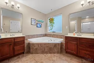 7378 Airy View Dr, Liberty Township, OH 45044 - Photo 28
