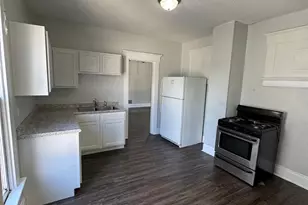 934 Dayton St, Hamilton, OH 45011 - Photo 4