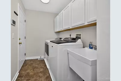 10203 Meadowknoll Drive, Symmes Township, OH 45140 - Photo 16
