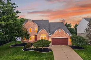 10203 Meadowknoll Dr, Symmes Township, OH 45140 - Photo 1