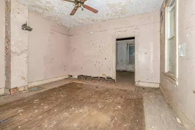1817 Forbus Street, Cincinnati, OH 45214 - Photo 4