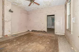 1817 Forbus St, Cincinnati, OH 45214 - Photo 4