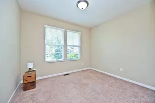 1006 Chatham Ln, Pierce Township, OH 45245 - Photo 24