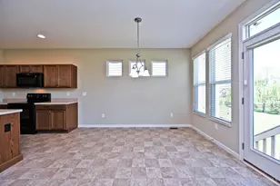 1006 Chatham Ln, Pierce Township, OH 45245 - Photo 14