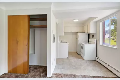 3331 Parkcrest Lane, Cincinnati, OH 45211 - Photo 14