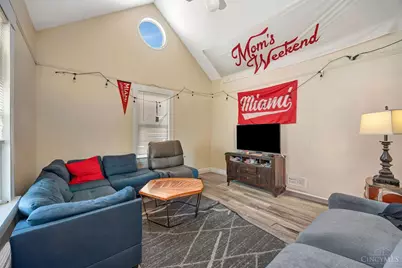 310 W Sycamore Street, Oxford, OH 45056 - Photo 4