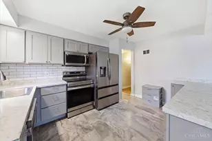 2612 Kathleen Ct, Cincinnati, OH 45239 - Photo 10