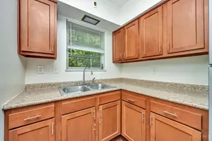 1085 Church Ave, Glendale, OH 45246 - Photo 14