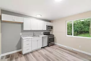 2751 Pickmeier Ln, Cincinnati, OH 45211 - Photo 14