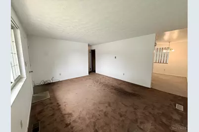 1077 Bosco Avenue, Vandalia, OH 45377 - Photo 6