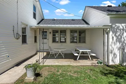 125 W Fancy, Blanchester, OH 45107 - Photo 8