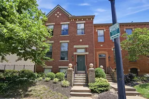 1008 John St, Cincinnati, OH 45203 - Photo 2