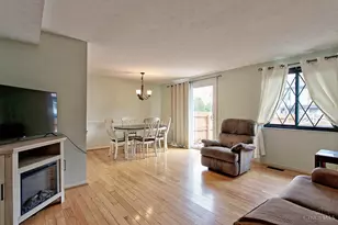 464 Vancover Ct, Union Township, OH 45244 - Photo 8