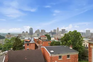 561 Milton St, Cincinnati, OH 45202 - Photo 40
