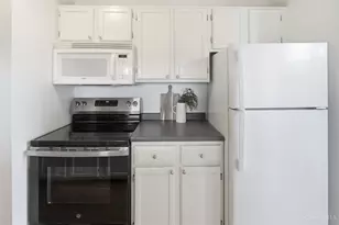 561 Milton St, Cincinnati, OH 45202 - Photo 20