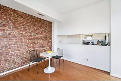 561 Milton Street #D, Cincinnati, OH 45202 - Photo 16