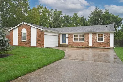 1925 Fullerton Drive, Cincinnati, OH 45240 - Photo 1
