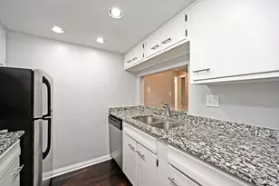 945 Parkside Pl, Cincinnati, OH 45202 - Photo 44