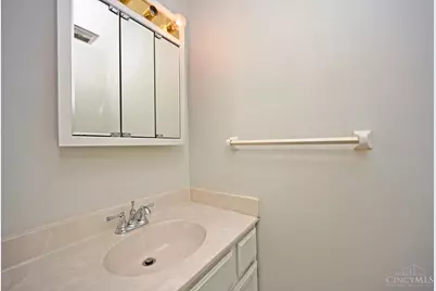 945 Parkside Place, Cincinnati, OH 45202 - Photo 70