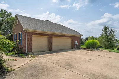 5593 Eden Ridge Drive, Green Township, OH 45247 - Photo 38