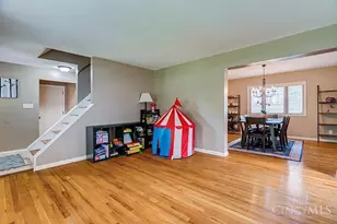 5558 Foxrun Ct, Cincinnati, OH 45239 - Photo 6