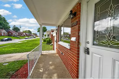 1634 Centerridge Avenue, Cincinnati, OH 45231 - Photo 2