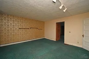1621 Raglan St, Cincinnati, OH 45230 - Photo 6