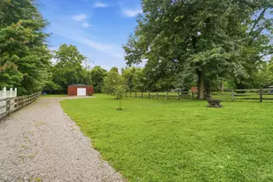 821 Greenmound Rd, New Richmond, OH 45157 - Photo 34