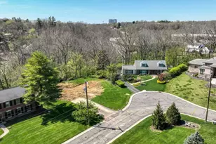 8800 Sandymar Dr, Sycamore Township, OH 45242 - Photo 6
