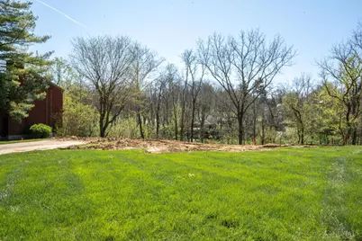 8800 Sandymar Drive, Sycamore Township, OH 45242 - Photo 12