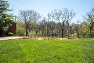 8800 Sandymar Dr, Sycamore Township, OH 45242 - Photo 12