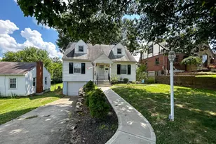 3289 Van Zandt Dr, Green Township, OH 45211 - Photo 2
