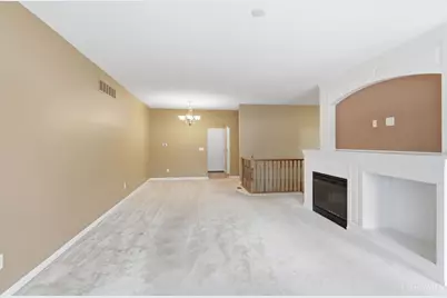 7886 Bridge Point Drive, Cincinnati, OH 45248 - Photo 4