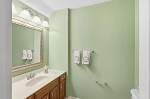 7886 Bridge Point Dr, Cincinnati, OH 45248 - Photo 14