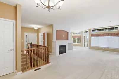 7886 Bridge Point Drive, Cincinnati, OH 45248 - Photo 6