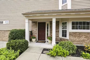 7886 Bridge Point Dr, Cincinnati, OH 45248 - Photo 2