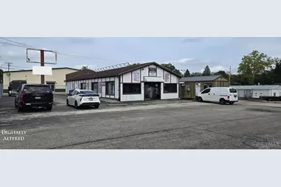 204 S Broadway Street, Blanchester, OH 45107 - Photo 2