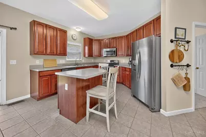 926 Birch Grove, Hamilton Township, OH 45152 - Photo 10
