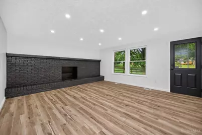 12022 Kenn Road, Springdale, OH 45240 - Photo 18