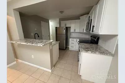8301 Celestial, Liberty Township, OH 45044 - Photo 10