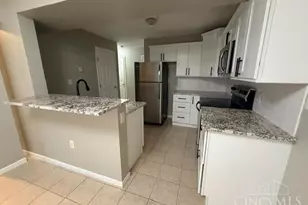 8301 Celestial Cir, Liberty Township, OH 45044 - Photo 10