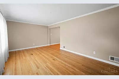 208 Brelsford Avenue, Trenton, OH 45067 - Photo 6