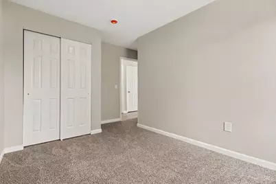 2637 Grover Hill Avenue, Cincinnati, OH 45212 - Photo 18