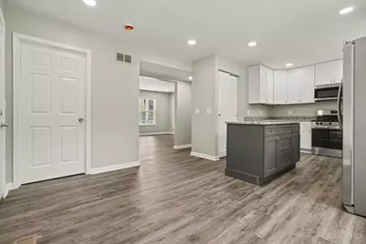 2637 Grover Hill Avenue, Cincinnati, OH 45212 - Photo 12