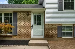 675 Woodgate Rd, Union Township, OH 45244 - Photo 4